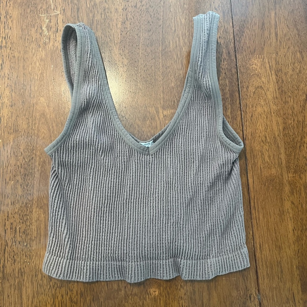 Gray Ribbed Crop Tank Top with Wide Straps and Scoop Neckline